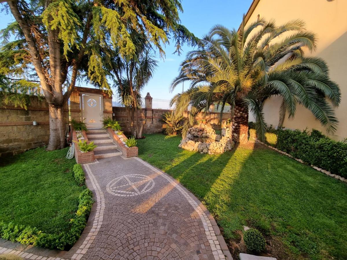 Villa Sweery Santa Maria a Vico Bagian luar foto