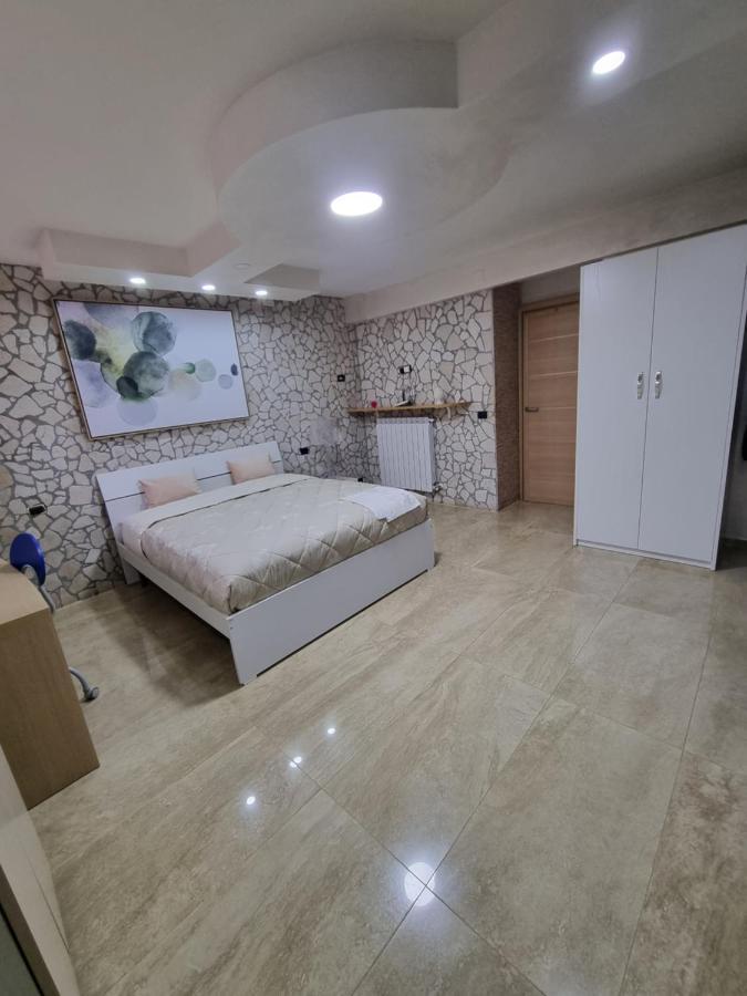 Villa Sweery Santa Maria a Vico Bagian luar foto